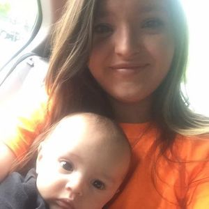 Meet your Posher, Brooke